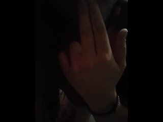 Masturbandome  en mi cuarto