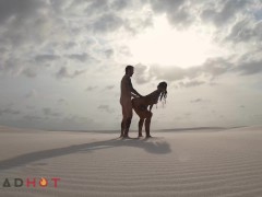 AMATEUR FUCKING ACROSS A SAND DESERT IN BRAZIL - DREAD HOT