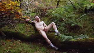 Piss play in the woods