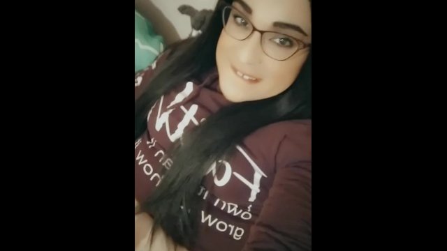 New content is here!! Leave this girl a tip to see never before made footage!