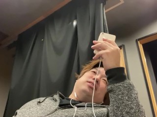 Просто видео, где я смотрю видео.