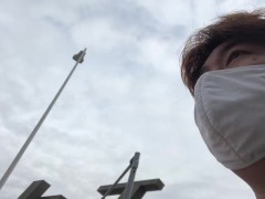 金沢の街をブラブラと歩く男 - Screenshot 2 of 16 - Japanese 無 修正