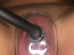 Pussy Pump : Newcomer SparklePussPH first video