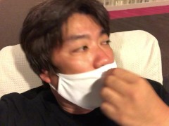フェリーの中でマッサージ機に座る男 - Screenshot 10 of 16 - Hentai