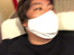 フェリーの中でマッサージ機に座る男 - Screenshot 13 of 16 - Japanese Uncensored