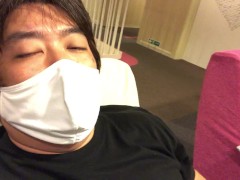 フェリーの中でマッサージ機に座る男 - Screenshot 15 of 16 - Hentai