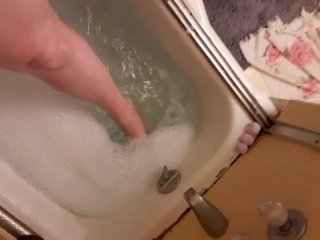 Watch me get in and play in the bath