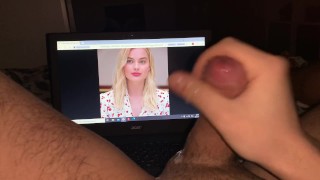 Masturbatie op Margot Robbie gezicht en krijgt sperma