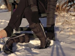 Winter Shoeplay | Dangling winter boots