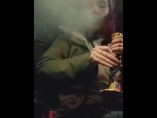 clit rubbing, solo female, public, smoking