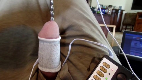 Electro Sex Sounding with Cumshot