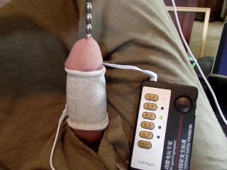 Electro Sex Sounding with Cumshot