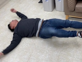 對，我復活了，但別只訂閱這裡，還有我的 B 站：數學老師張旭 - Pornhub Gay