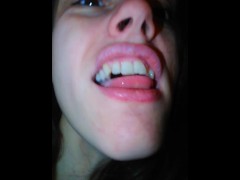 ANGRY EMO Sad Girl Freestyle Poetry Singing PinkMoonLust 's Camera fails & Lags After End - She Eats