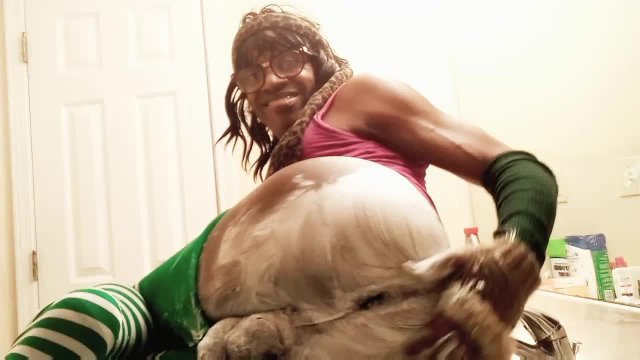 Fun Times with Hot Crossdresser Putting Whipped Cream on Her BBC