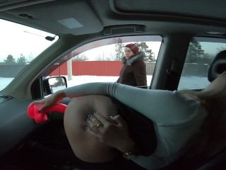 Fuck Anal in Public Big Dildo
