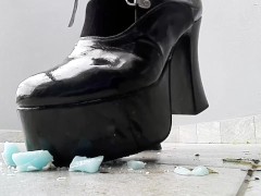 Lady Nymphelin breaks and tramples objects - part 2