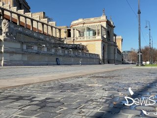 Ебу в жопу красотку Стефани Кайлер. Отсосала в тачке и дала в жопу, полный рот screenshot number 0