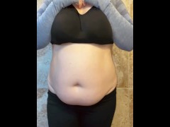 Slowmo Belly Wiggles&Jiggles