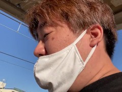 五反野駅で電車を見送る男 - Screenshot 2 of 16 - Japanese 無 修正