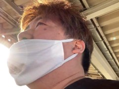 五反野駅で電車を見送る男 - Screenshot 3 of 16 - Japanese Uncensored