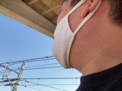 五反野駅で電車を見送る男 - Screenshot 7 of 16 - Japanese 無 修正