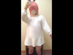 うさ耳白ワンピースの男の娘が、アナルプラグでアナニーしながら自分の脱いだパンティでパンツコキ絶頂【女装コスプレレイヤー】 - Screenshot 1 of 16 - Dildo