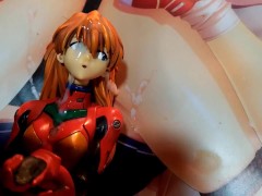 プラグスーツのアスカラングレーフィギュアに大量ぶっかけ顔発射オナニー【新世紀エヴァンゲリオン】 - Screenshot 16 of 16 - Hentai