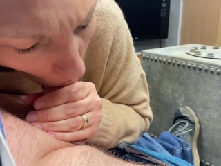 Secretary sucks off boss_for arise