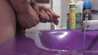 After Cumming I Wash The Sperm Off