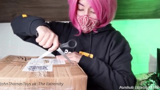 SFW JohnThomasToys.uk 新假阳具玩具开箱 THE EXTREMITY