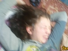 подборка много тёплой вкусной спермы льётся по лицу милой школьницы но она хочет ещё больше спермы - Screenshot 8 of 16 - Cumshots