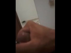 Ecuatoriano se masturba