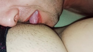Pussy and clit licking,real wet orgasm