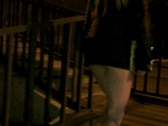 Без трусиков под юбкой на улице по лестнице - Screenshot 3 of 16 - Outside