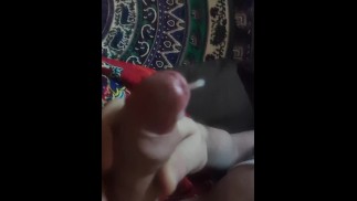 Замедленная съемка крупным планом кончил