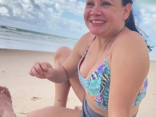 # Vacaciones Adultas 2021- Segundo Día En La Playa- Buenos Días Sexo Con Semen En La Boca En La Playa