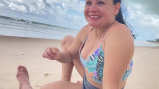 # vacaciones adultas 2021- segundo día en la playa- Buenos días sexo con semen en la boca en la playa