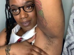 Armpit worshiping 