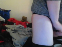 Chastity Routine - Screenshot 14 of 16 - Clitty Cage