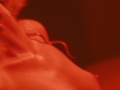 Joanna - Sur Ton Corps (Clip Officiel feat. Leolulu)