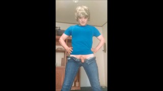 Old video of me crossdressing in short wig with cumshot