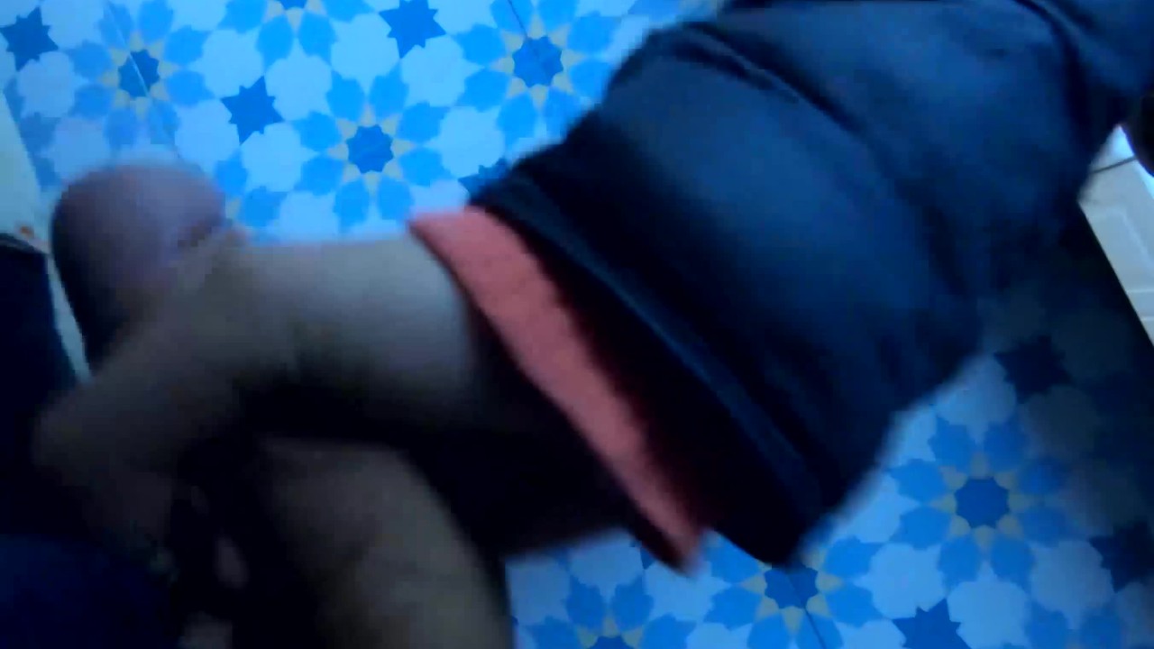 Risky FLASH PAYS OFF! Real STRANGER, scared at first, gives HELPING HANDJOB  in big store.