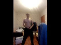 Трясу мизерной писькой под цоя он жыв - Screenshot 6 of 16 - Nude Dance