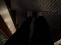 Hotel desperation - Screenshot 6 of 16 - Wetting Pants