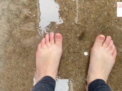 bare foot in the rain, walking, stomping, foot fetish - glimpseofme