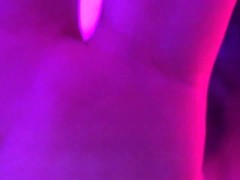 BBW Shower Time - Screenshot 1 of 16 - Chubby