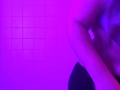 BBW Shower Time - Screenshot 6 of 16 - Chubby