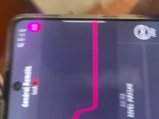 Caminamos por el parqueadero con el Lush activado, miren su reacción!