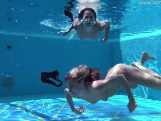 round ass, underwater babes, pool girls, blonde